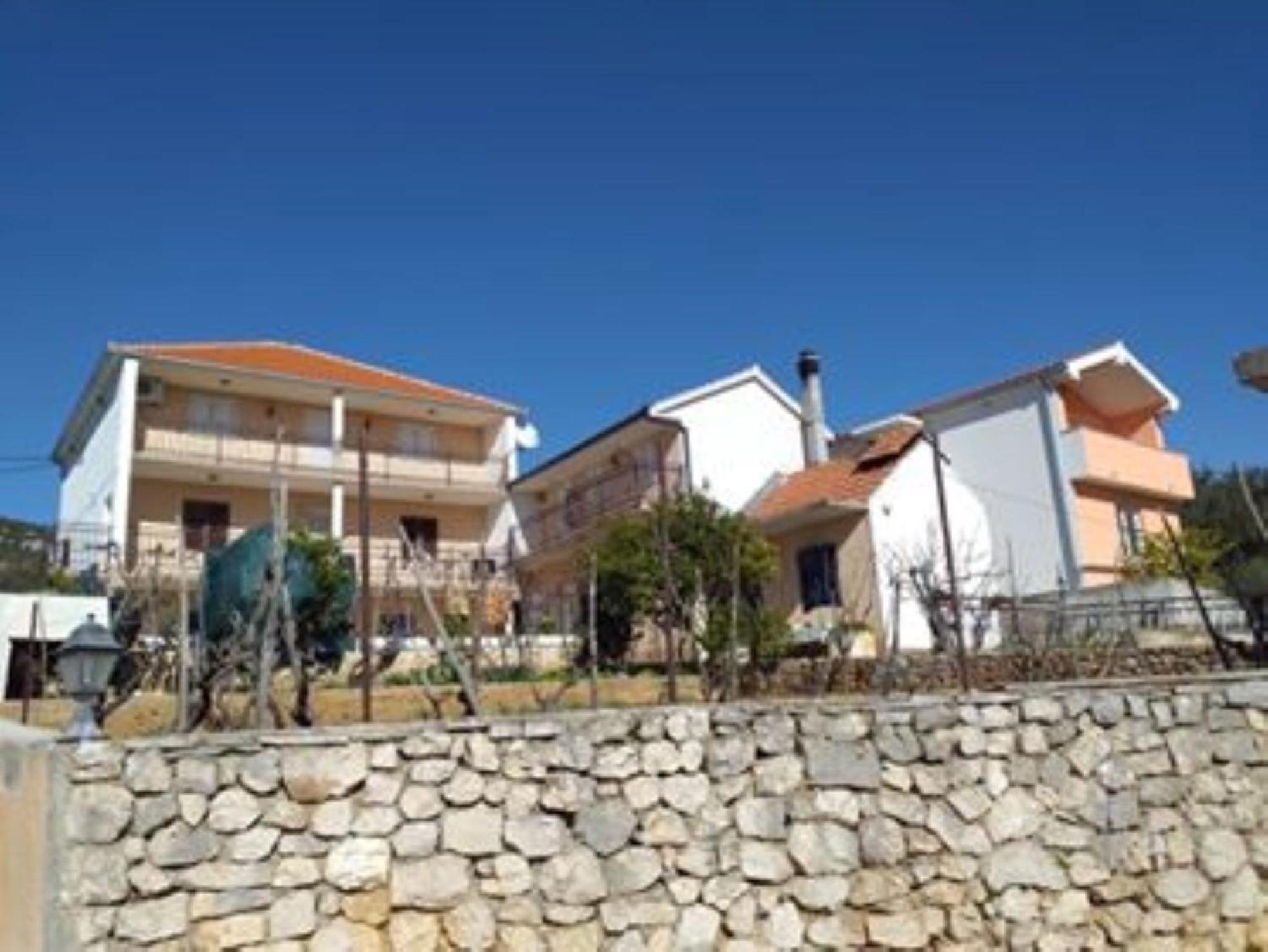 Apartments Diana Vinisce Marina Δωμάτιο φωτογραφία